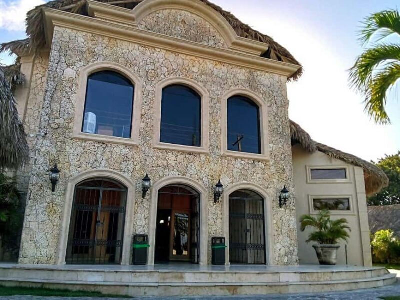 Punta Cana: Shopping Tour In Don Lucas Cigar Factory - Good To Know