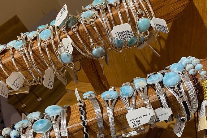 Punta Cana Shopping Tour Local Markets and Souvenirs - Authenticity and Cultural Insights