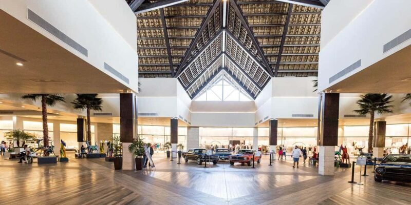 Punta Cana: Shopping Tour with Tastings and Hotel Pickup - Good To Know