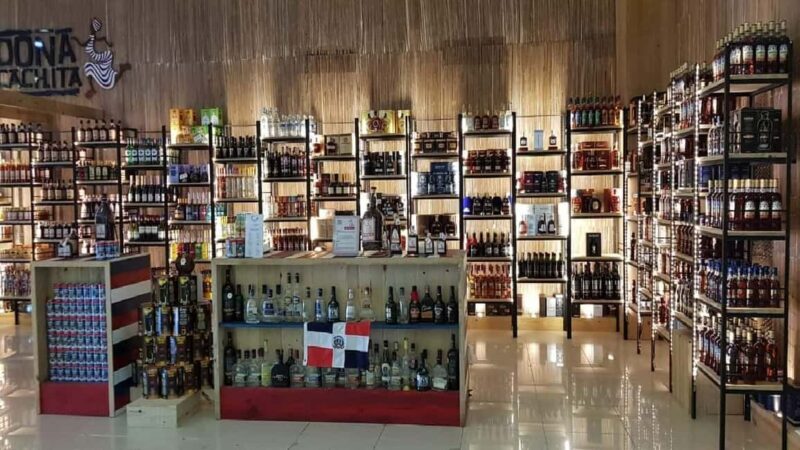 Punta Cana: Shopping Tour with Tastings and Pickup - Who Will Love This Experience