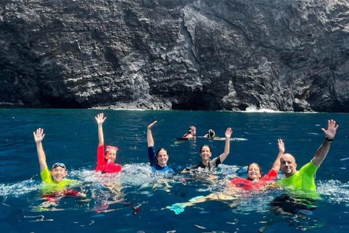 Punta De Teno: Kayak Safari Overlooking Los Gigantes Cliffs - Exploring the Underwater World