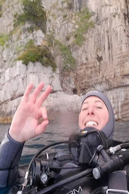 Punta Scutolo: Snorkeling or Discovery Scuba Diving - Language Availability