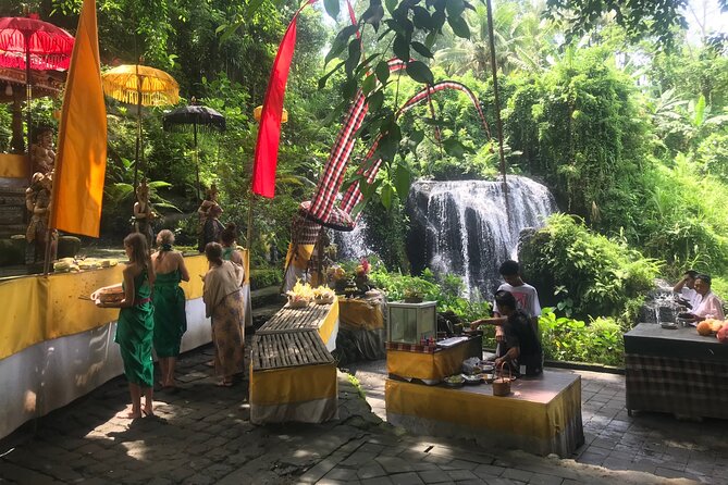 Purification Holy Bath at Beji Gria Waterfall - Spiritual Significance of Holy Bath