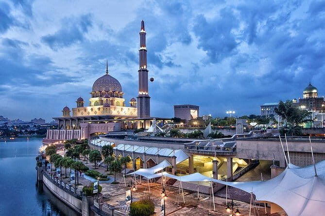 Putrajaya and Agricultural Heritage Park Tour - Who Should Consider This Tour?