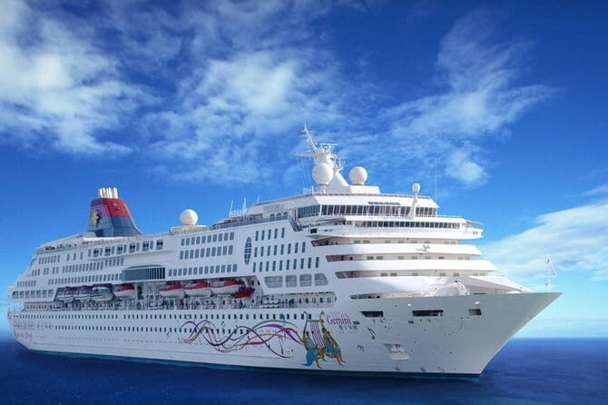 Putrajaya Boat Cruise, with Lunch, Prime Minister Office, Putra and Pink Mosques - Lunch: Tasting Local Flavors