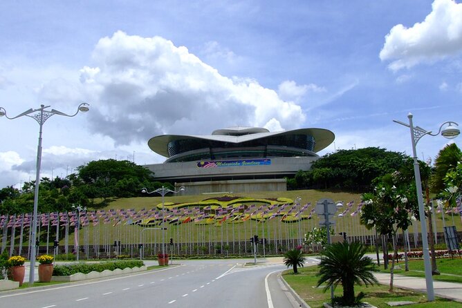 Putrajaya City Tour From Kuala Lumpur Including Sightseeing Cruise - Customer Reviews