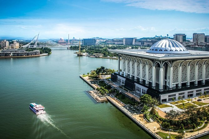 Putrajaya City Tour With Batu Caves and Agriculture Heritage Park - Additional Information