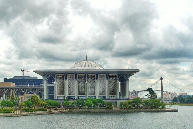 Putrajaya Cruise Excursion Tour From Port Klang - Inclusions and Exclusions