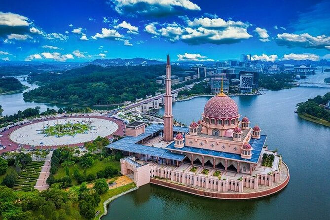 Putrajaya Tour From Kuala Lumpur Includes Batu Caves - What To Expect