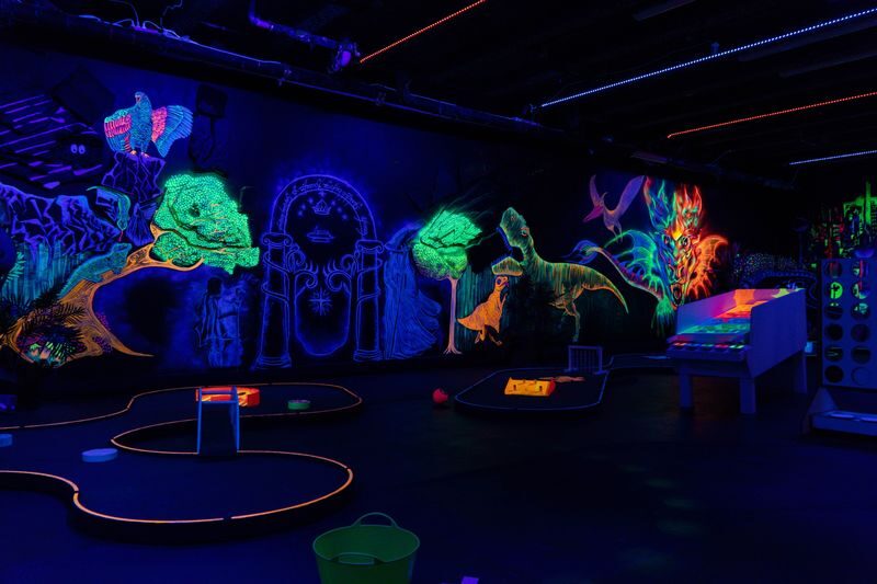PuttnGlow - Glow in the Dark Mini Golf Queenstown - Should you book Putt’n’Glow?