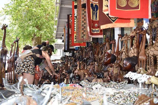 PVT Winelands Tour Full-Day Social Change Edition Incl. 3x Tastings - Inclusions