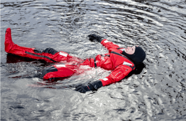 Pyhätsunturi: Ice Floating & Sauna Experience - Unique Features of Pyhätunturi