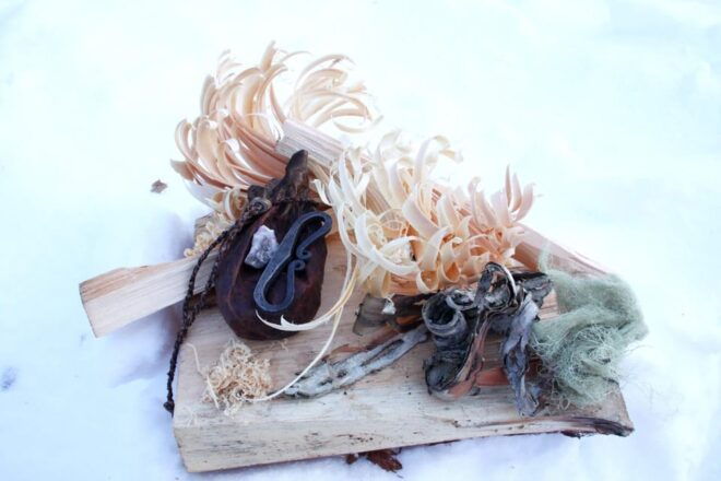PyhäTunturi: Arctic Bushcraft Skills - Fire Making Techniques
