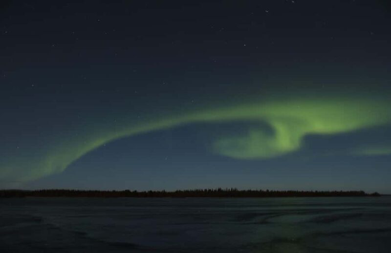 Pyhätunturi: Northern Lights Hunting Tour with Hot Drinks - Practical Information and Tips