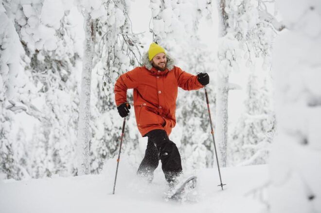 PyhäTunturi: Scenic Snowshoeing Tour in Finnish Lapland - Recommended Clothing