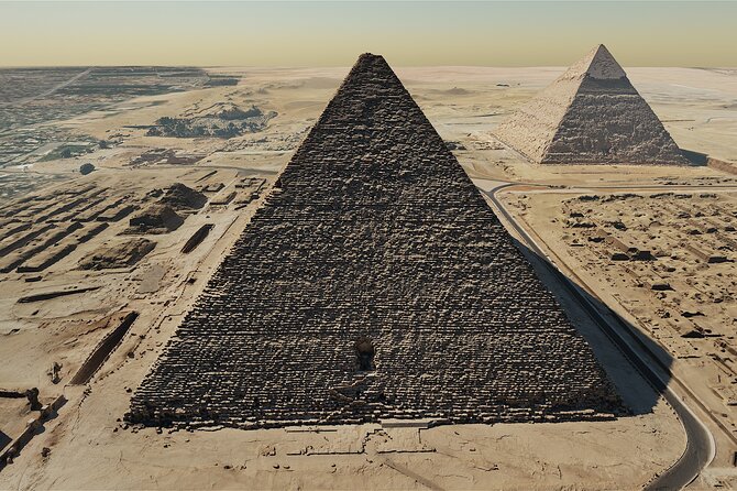 Pyramids: an Extraordinary Journey to the Heart of the Pyramids of Egypt - Captivating Views From Above and Below