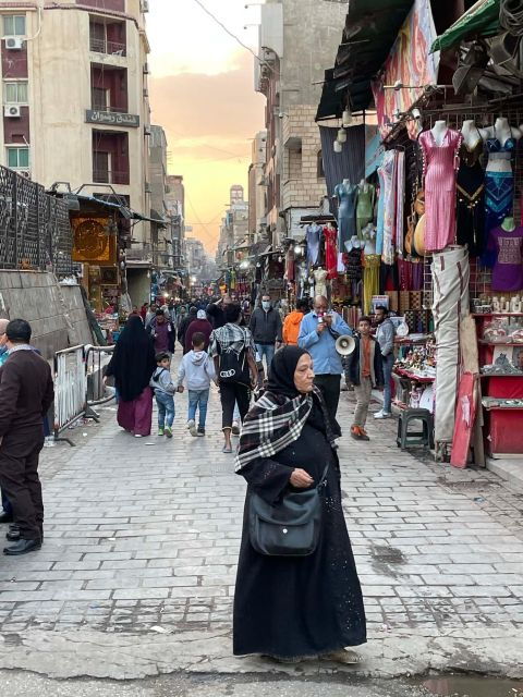 Pyramids, Museum, Khan Khalili Bazaar & Nile Dinner Cruise - Activity Details