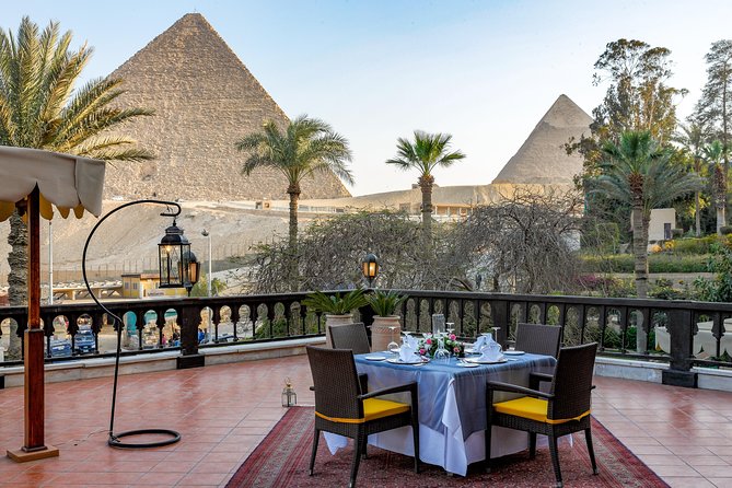 Pyramids of Giza & Sphinx & Valley Temple Tour With Egyptian Lunch - Inclusions and Amenities Provided