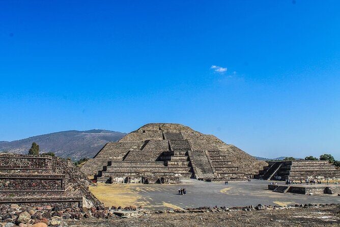 Pyramids Tour, Plaza of the 3 Cultures and Basilica of Guadalupe - Pyramids Tour, Plaza of the 3 Cultures and Basilica of Guadalupe: An In-Depth Review
