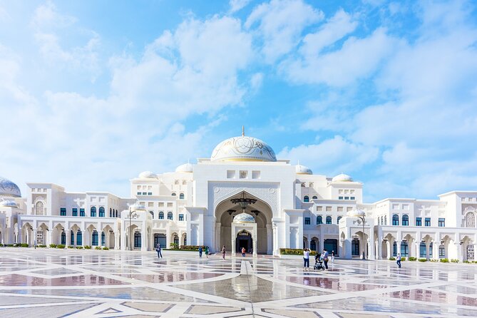 Qasr Al Watan With Louvre Museum Combo Tickets - Exploring the Louvre Museum Alongside Qasr Al Watan