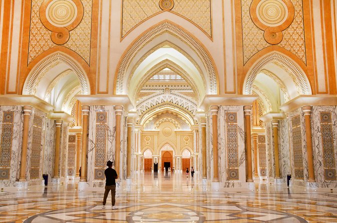 Qasr Al Watan With Transfer From Dubai - Reviews of Qasr Al Watan