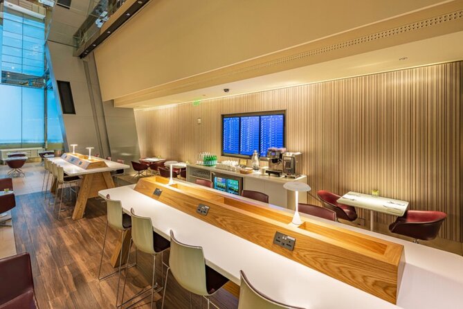 Qatar: Doha Hamad International Airport (DOH) Al Maha Lounge - Meeting and Pickup Details