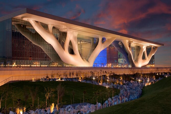 Qatar Sports and Educational Tour - Education City and Visitors Center