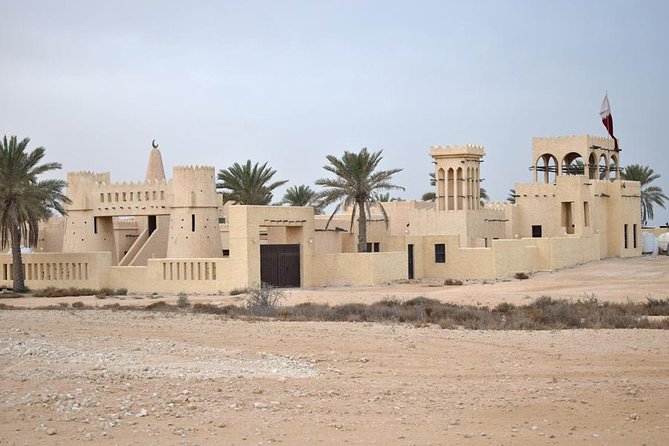 Qatar West Coast Tour, Zekreet, Richard Serra Sculpture, Mushroom Rock Formation - Richard Serra Sculpture