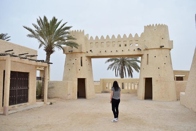 Qatar West Coast Tour, Zekreet, Richard Serra Sculpture, Mushroom Rock Formation - Camel Racetrack