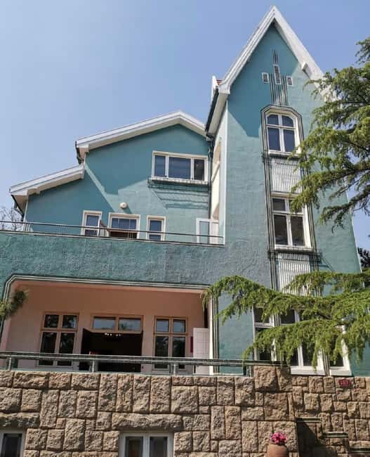 Qingdao: Badaguan Scenic Area Guided Walking Tour - How the Tour Comes Together