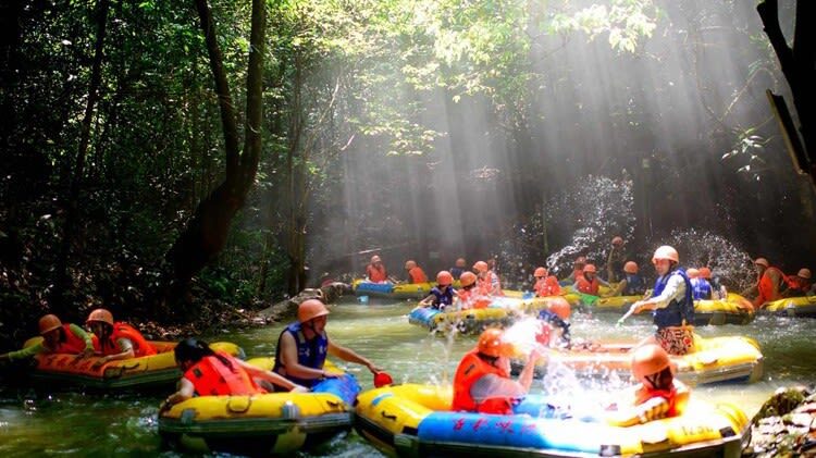 Qingyuan Gulong Gorge Private Day Tour (from Guangzhou/Shenzhen) - A realistic day from pickup to return