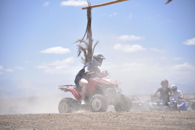 Quad Excursion in the Agafay Desert With Evening Dinner Show - Experience Highlights