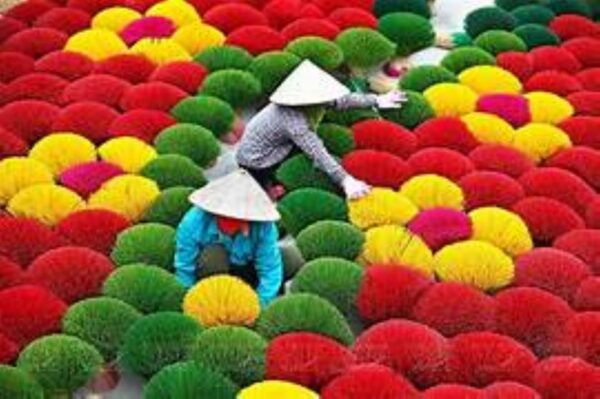 Quang Phu Cau Incense /Hat Village With Train Street 1/2 Day - Important Information
