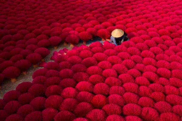 Quang Phu Cau Incense /Hat Village With Train Street 1/2 Day - Booking and Cancellation Policy