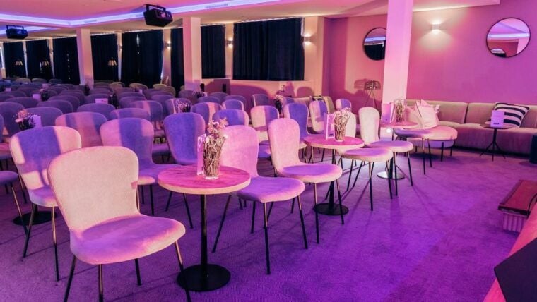 Quatsch Comedy Club Hamburg: Die Live Show - FAQ