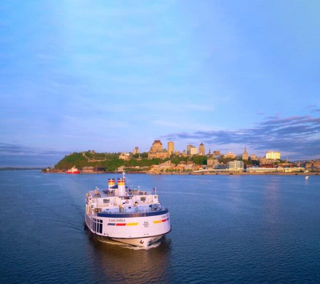 Québec City: 2-Hour Cocktail & DJ Evening Cruise - Highlights of the Cruise