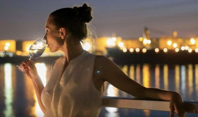 Québec City: 2-Hour Cocktail & DJ Evening Cruise - Skyline Views and Outdoor Dance Floor