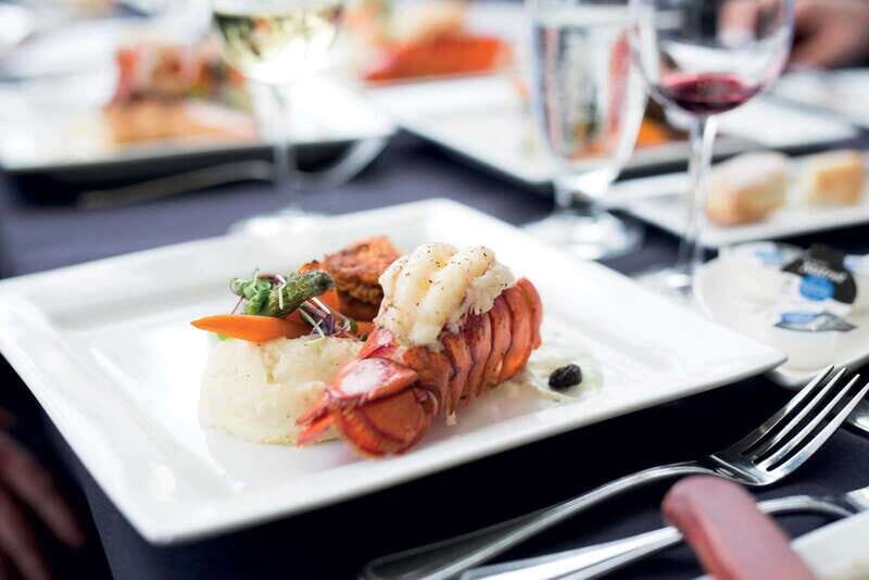 Québec City: 3 or 5-Course Dinner Cruise with DJ & Dancing - A Deep Dive into the Experience