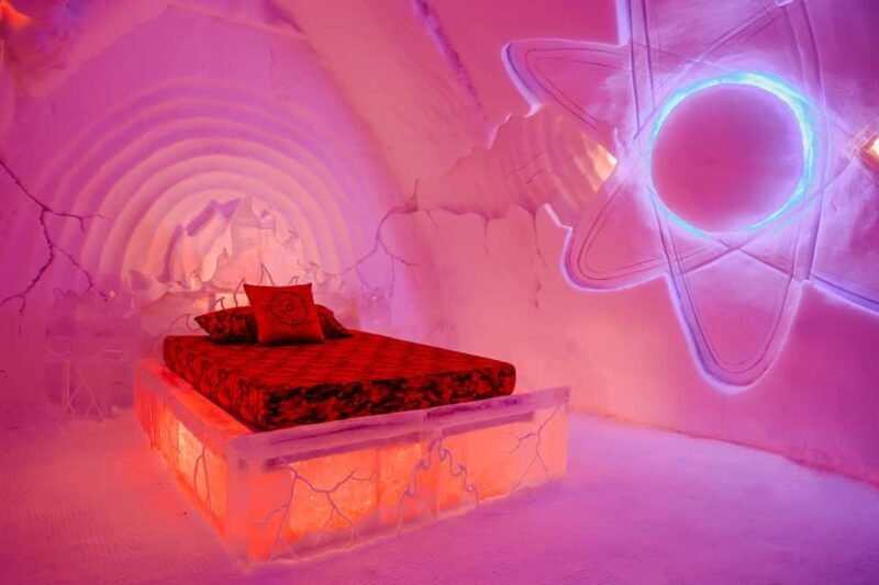 Quebec City: Hôtel de Glace (ice hotel) Overnight Experience - Is the Price Worth It?