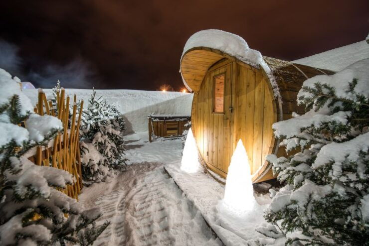 Quebec City: Hotel De Glace Overnight Experience - What to Bring and Not Allowed