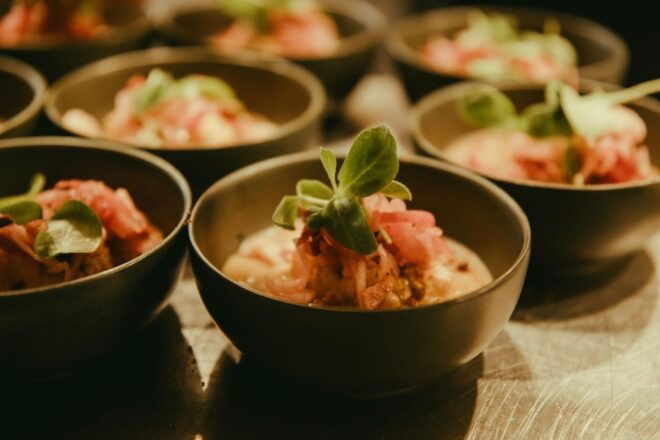 Quebec City: Old Quebec Food Tasting and Drink Walking Tour - Participant Information