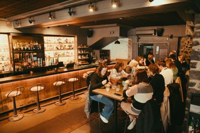 Quebec City: Old Quebec Food Tasting and Drink Walking Tour - Customer Reviews and Ratings