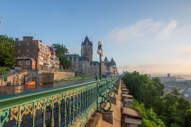 Quebec City: Self-Guided Highlights Scavenger Hunt & Tour - Activity Details