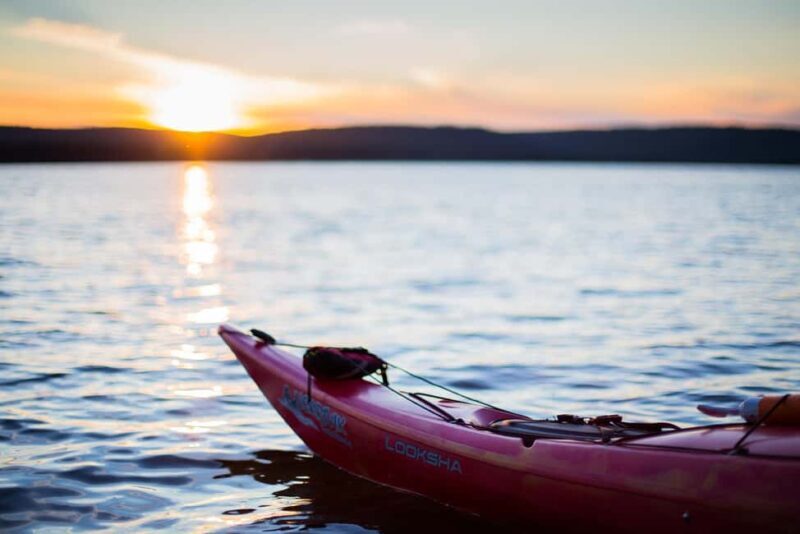 Quebec City Sunset Sea-Kayaking Tour with Mapple Wine - Who Should Consider This Tour?