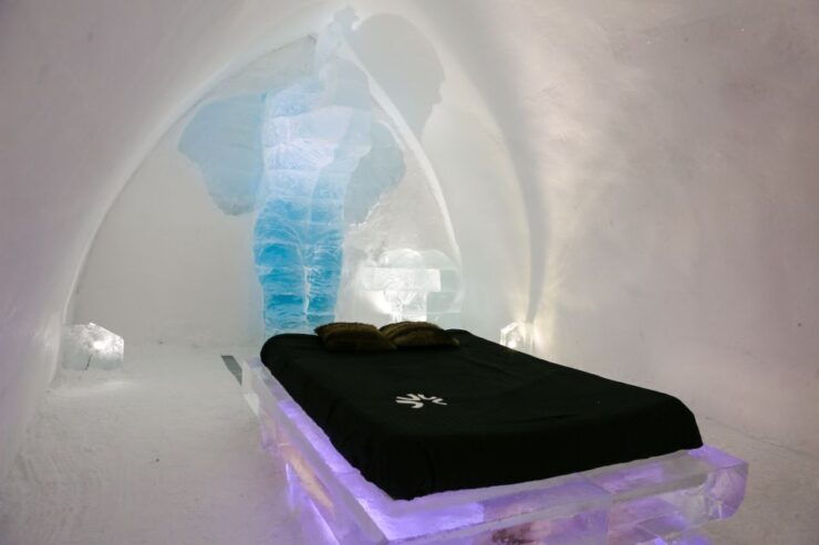 Quebec City: Valcartier Vacation Village Round-Trip Shuttle - Experience Highlights