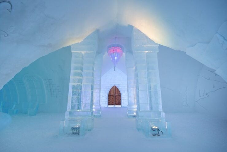 Quebec: Ice Hotel Entrance Ticket With Transportation - Experience Highlights
