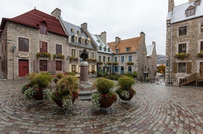 Quebec Private Custom Walking Tour with a Local Guide (Private) - Frequently Asked Questions