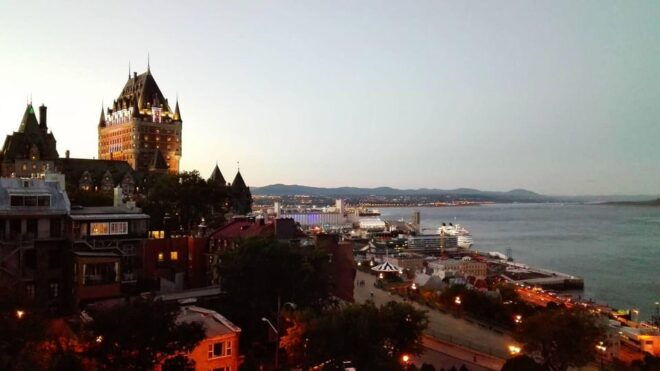 Québec Private Walking Tour - Exploring Upper and Lower Town