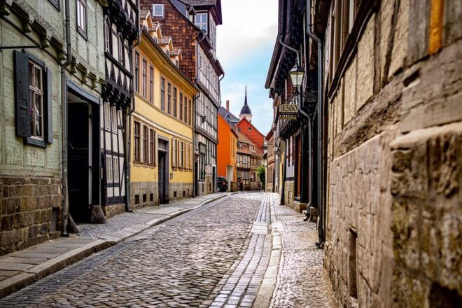 Quedlinburg: Guided City Walk - Highlights Tour (Private) - Accessibility Options