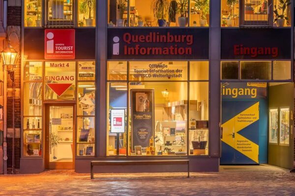 Quedlinburg: Guided City Walk - Highlights Tour (Private) - Booking and Cancellation Policy